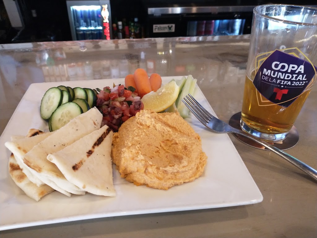 Crown Public House | restaurant | 333 E Jefferson St, Phoenix, AZ 85004, USA | 6023684344 OR +1 602-368-4344