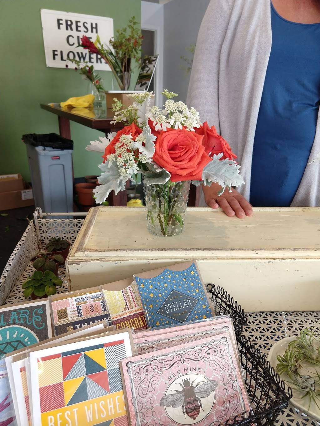 Ad Astra Market | meal takeaway | 5811 Johnson Dr, Mission, KS 66202, USA | 9132322397 OR +1 913-232-2397