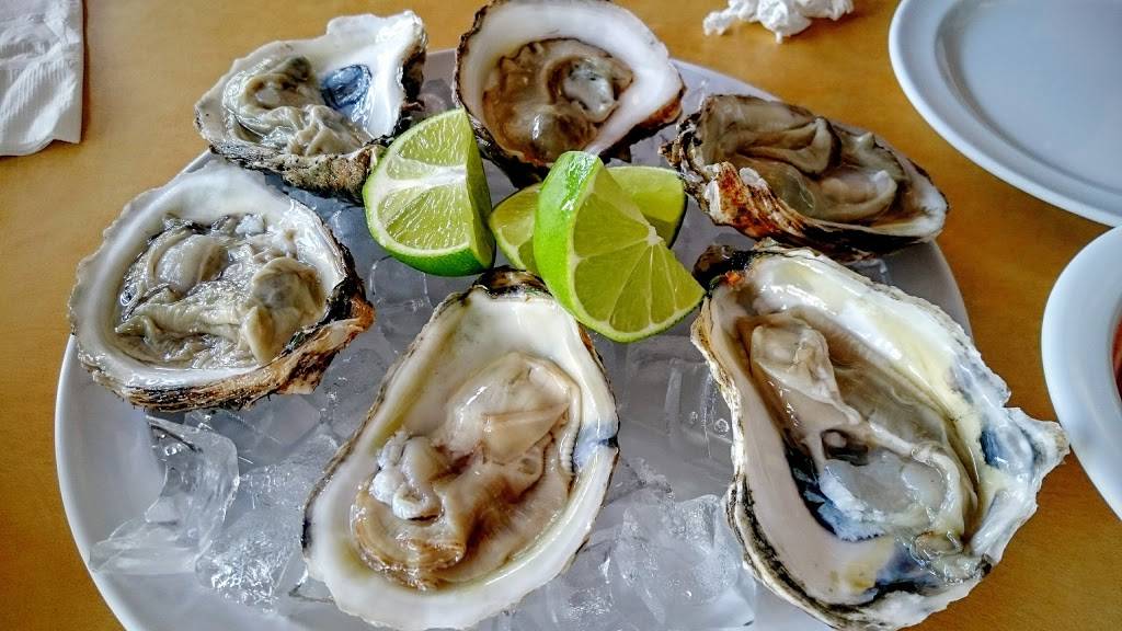 Clemente Seafood Restaurant | restaurant | 124 W MacArthur Blvd, Santa Ana, CA 92707, USA | 7145562815 OR +1 714-556-2815