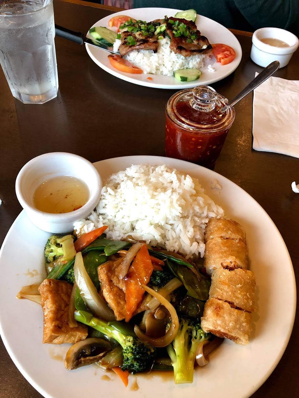 Ducs Vietnamese and Chinese Cuisine | restaurant | 783 Radio Dr #100b, Woodbury, MN 55125, USA | 6517351044 OR +1 651-735-1044