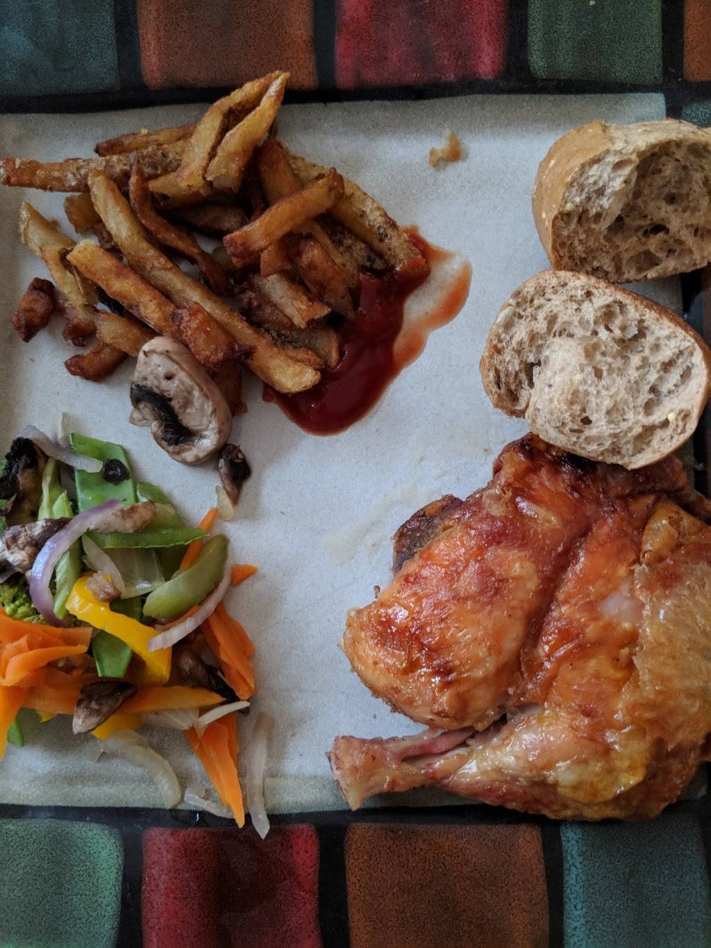 Swiss Chalet | restaurant | 4290 Innes Rd, Orléans, ON K4A 5E6, Canada | 6138247931 OR +1 613-824-7931