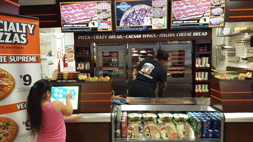 Little Caesars Pizza | meal delivery | 6792 Collins Ave, Miami Beach, FL 33141, USA | 3057638588 OR +1 305-763-8588