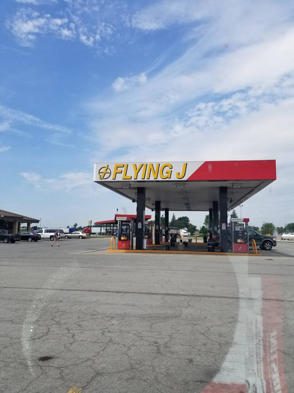 Flying J Travel Center | restaurant | 420 E Main St, Beaverdam, OH 45808, USA | 4196438001 OR +1 419-643-8001