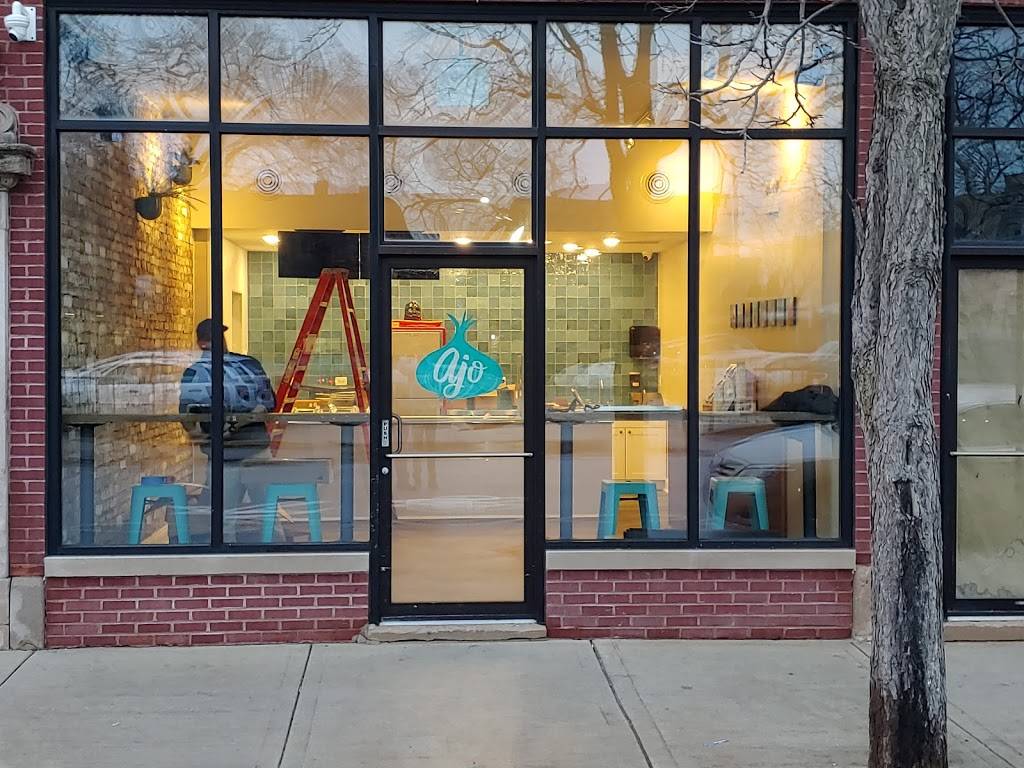 Ajo | restaurant | 752 W 33rd St, Chicago, IL 60616, USA | 3127632530 OR +1 312-763-2530