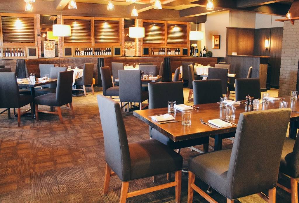 Charcoal Steak House | restaurant | 2980 King St E, Kitchener, ON N2A 1A9, Canada | 5198936570 OR +1 519-893-6570