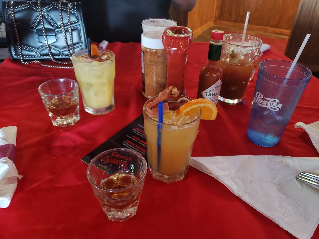 HardKnocks Sports Grill | restaurant | 15401 S Padre Island Dr, Corpus Christi, TX 78418, USA | 3615894397 OR +1 361-589-4397