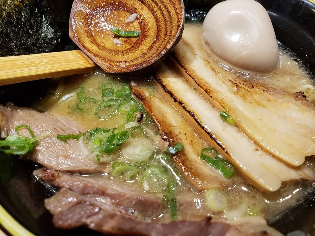 KINTON RAMEN | restaurant | 4026 Confederation Pkwy, Mississauga, ON L5B 0G4, Canada | 9052320073 OR +1 905-232-0073