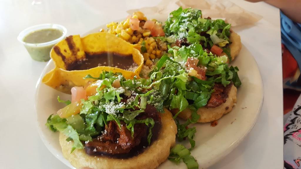 ZuZu Handmade Mexican Food | restaurant | 5770 N Mopac Expy #500, Austin, TX 78731, USA | 5124679295 OR +1 512-467-9295