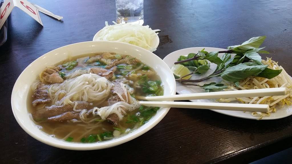 Pho 86 | restaurant | 8871 Garden Grove Blvd, Garden Grove, CA 92844, USA | 7145303119 OR +1 714-530-3119