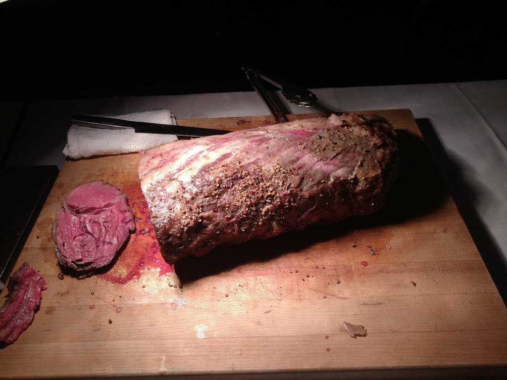 Lake Naomi Clubhouse | restaurant | 135 Miller Dr, Pocono Pines, PA 18350, USA | 5706462866 OR +1 570-646-2866