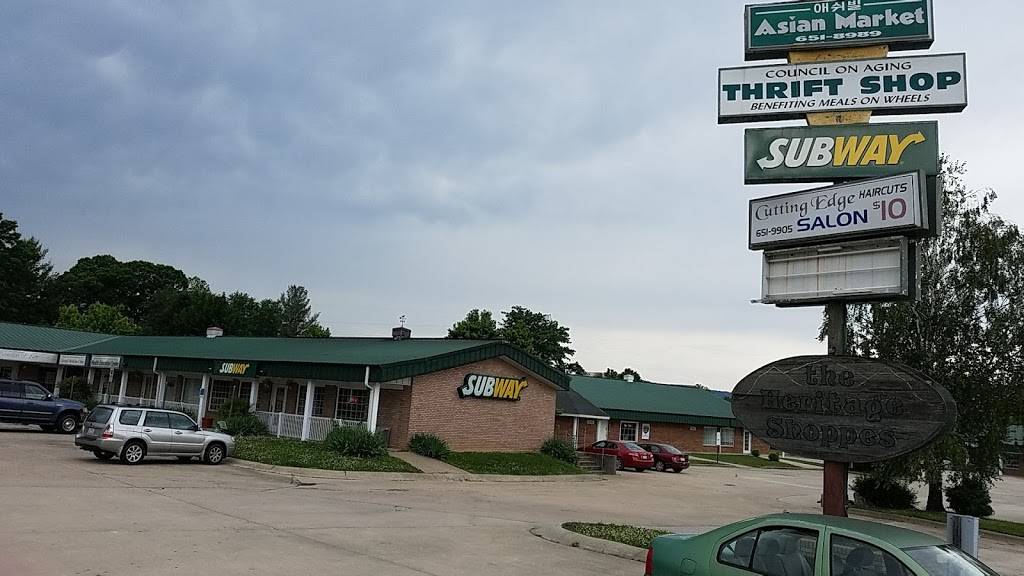 Subway | restaurant | 5583 Hendersonville Rd, Fletcher, NC 28732, USA | 8286540999 OR +1 828-654-0999