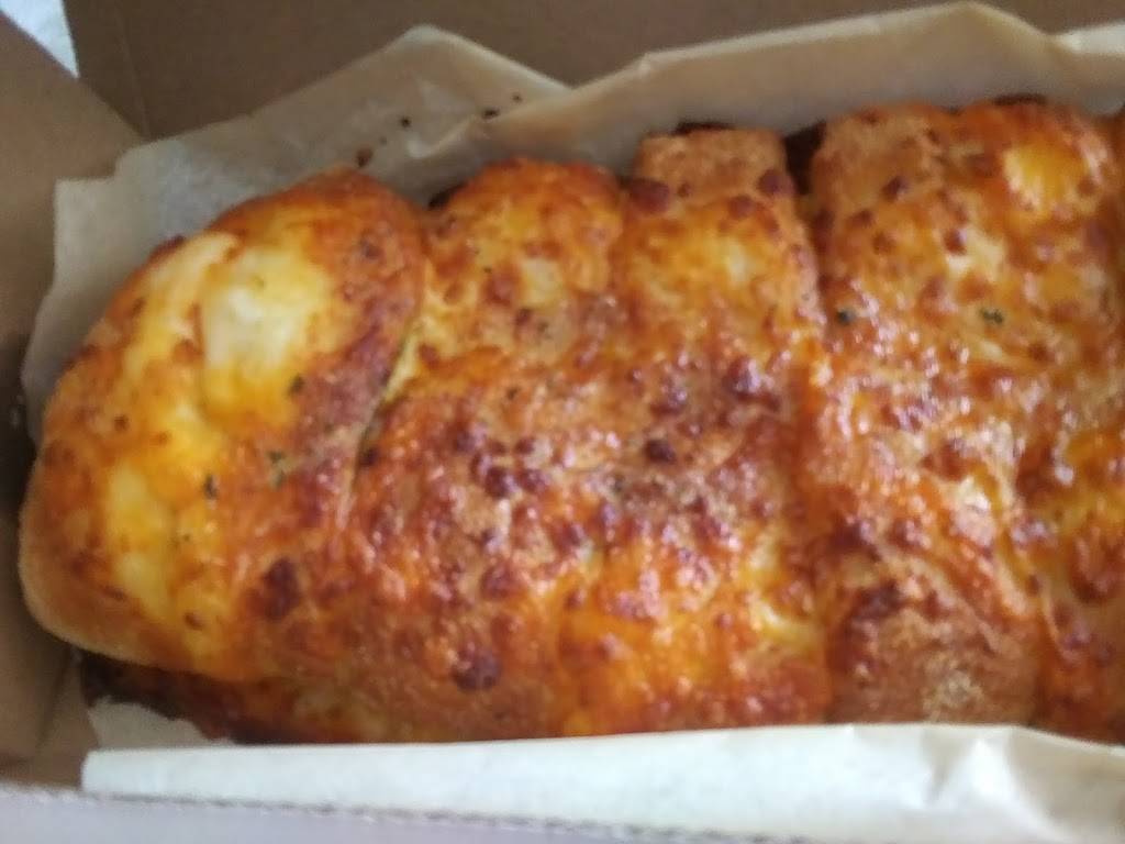 Dominos Pizza | meal delivery | 1060 W Main St, Gaylord, MI 49735, USA | 9894022400 OR +1 989-402-2400