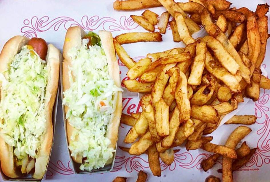 Cantine La Fringale | restaurant | 100 Boulevard Sir-Wilfrid-Laurier, McMasterville, QC J3G 1P8, Canada | 4505361713 OR +1 450-536-1713