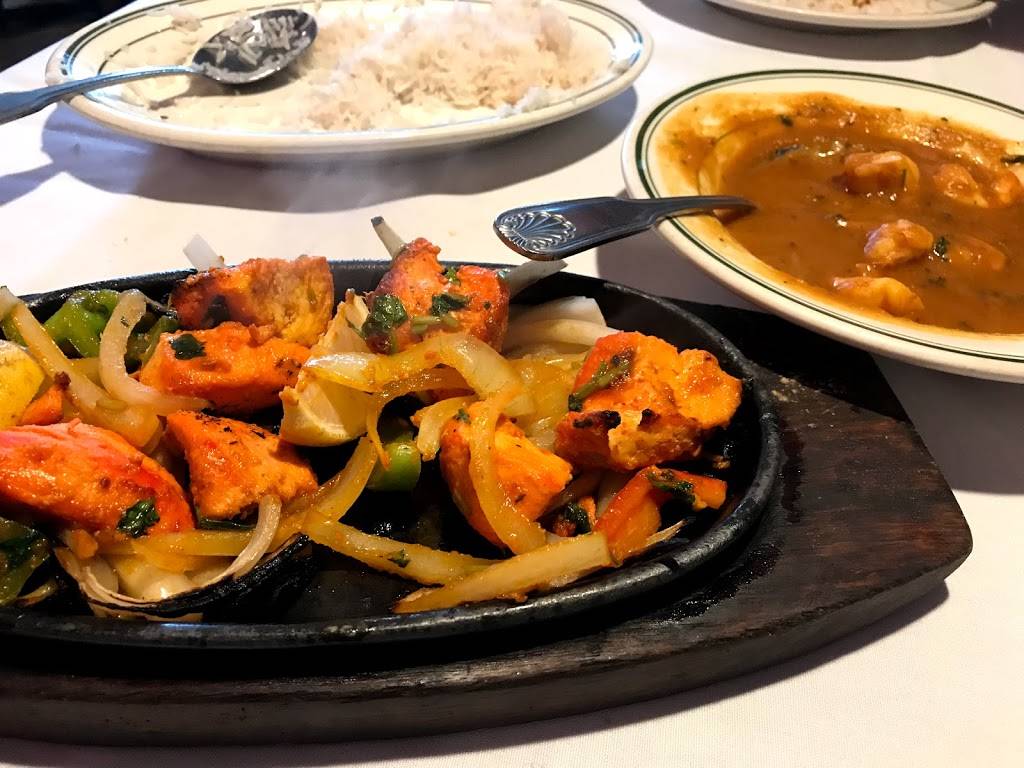 Tandoori Night | restaurant | 6751 N Blackstone Ave, Fresno, CA 93710, USA | 5594387200 OR +1 559-438-7200