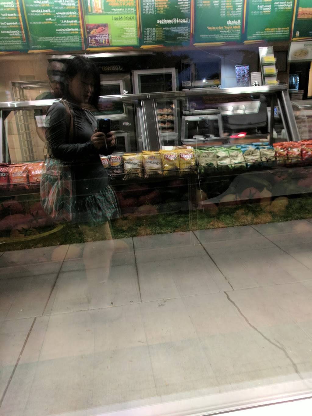 Subway Restaurants | restaurant | 4131 El Camino Real #100, Palo Alto, CA 94306, USA | 6504947821 OR +1 650-494-7821