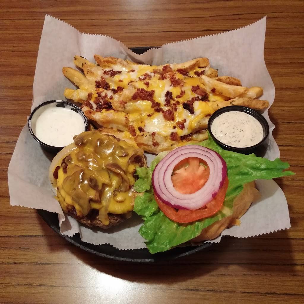 Mama Henrys at the back yard cafe | restaurant | 940 Old Barnwell Rd, West Columbia, SC 29170, United States | 8039510405 OR +1 803-951-0405