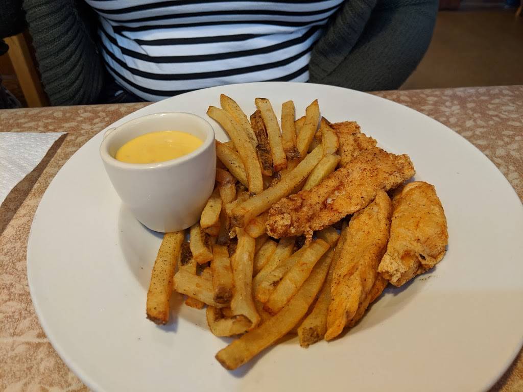 Courtneys Kitchen | restaurant | 654 Logan St, Noblesville, IN 46060, USA | 3177732234 OR +1 317-773-2234