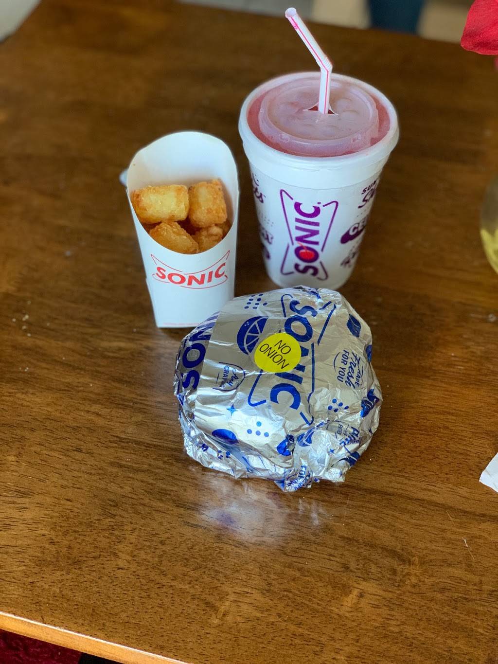 Sonic Drive-In | restaurant | 5800 Peach St, Erie, PA 16565, USA | 8146510646 OR +1 814-651-0646