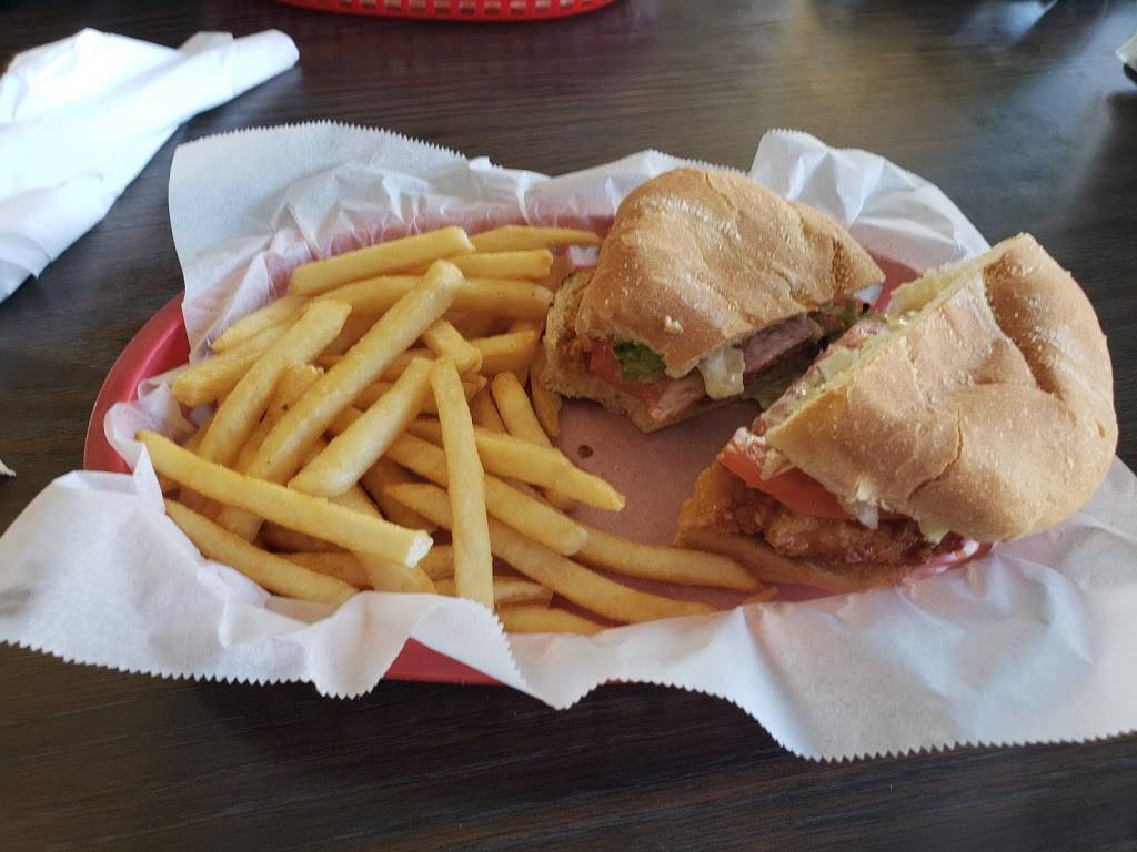 Ye Olde Sandwich Shoppe | restaurant | 124 N Townville St, Seneca, SC 29678, USA | 8648823006 OR +1 864-882-3006