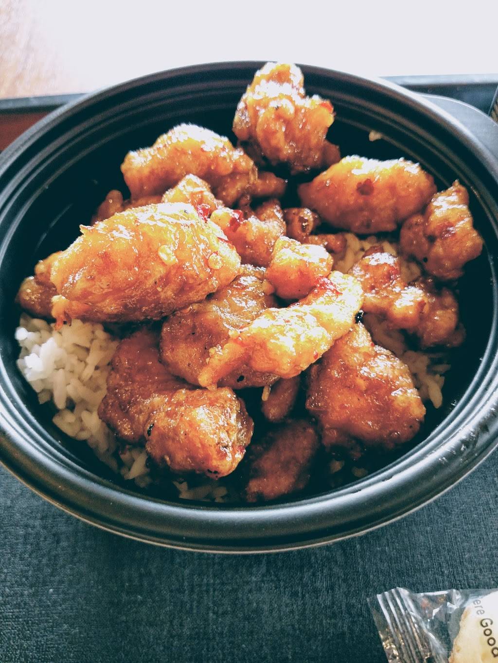 Panda Express | restaurant | 2070 Lebanon Church Rd, West Mifflin, PA 15122, USA | 4126503138 OR +1 412-650-3138