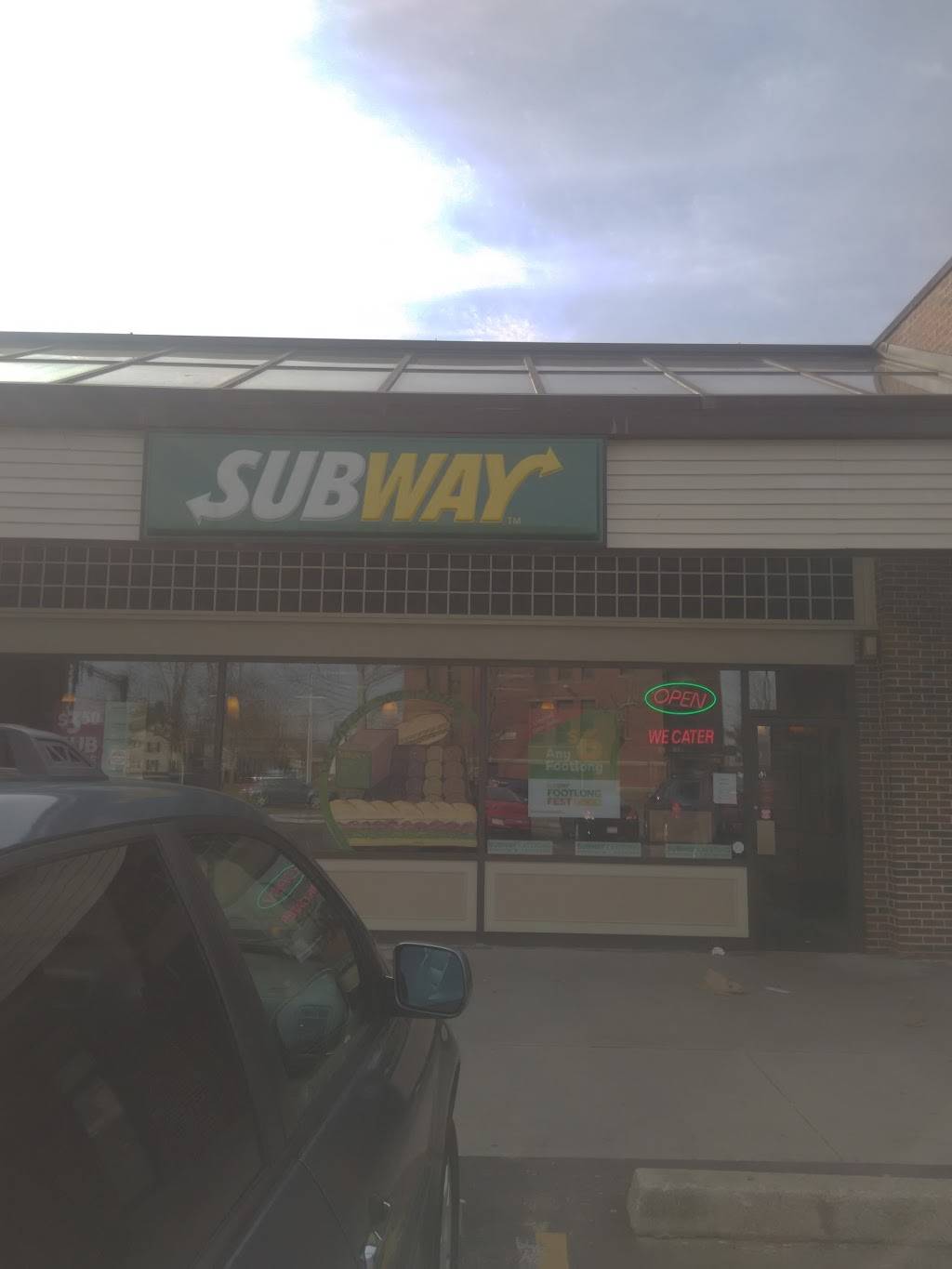 Subway | restaurant | 823 Rockdale Ave, New Bedford, MA 02740, USA | 5087170260 OR +1 508-717-0260