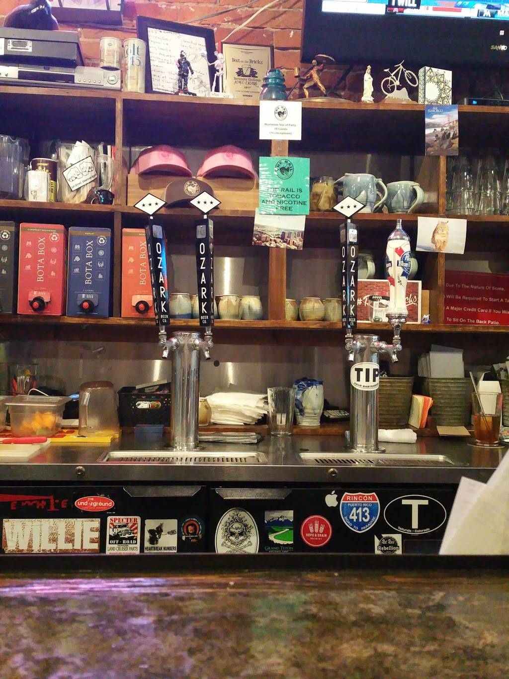 The Rail - A Pizza Company | restaurant | 218 S 1st St, Rogers, AR 72756, USA | 4796338808 OR +1 479-633-8808