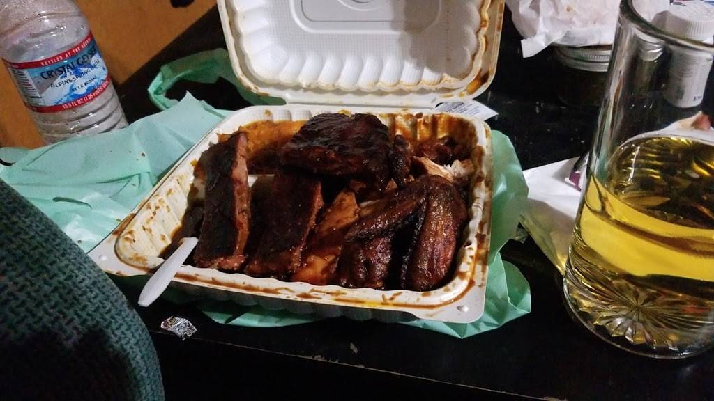 Everett & Jones BBQ | restaurant | 4245 MacArthur Blvd, Oakland, CA 94619, USA | 5106984340 OR +1 510-698-4340