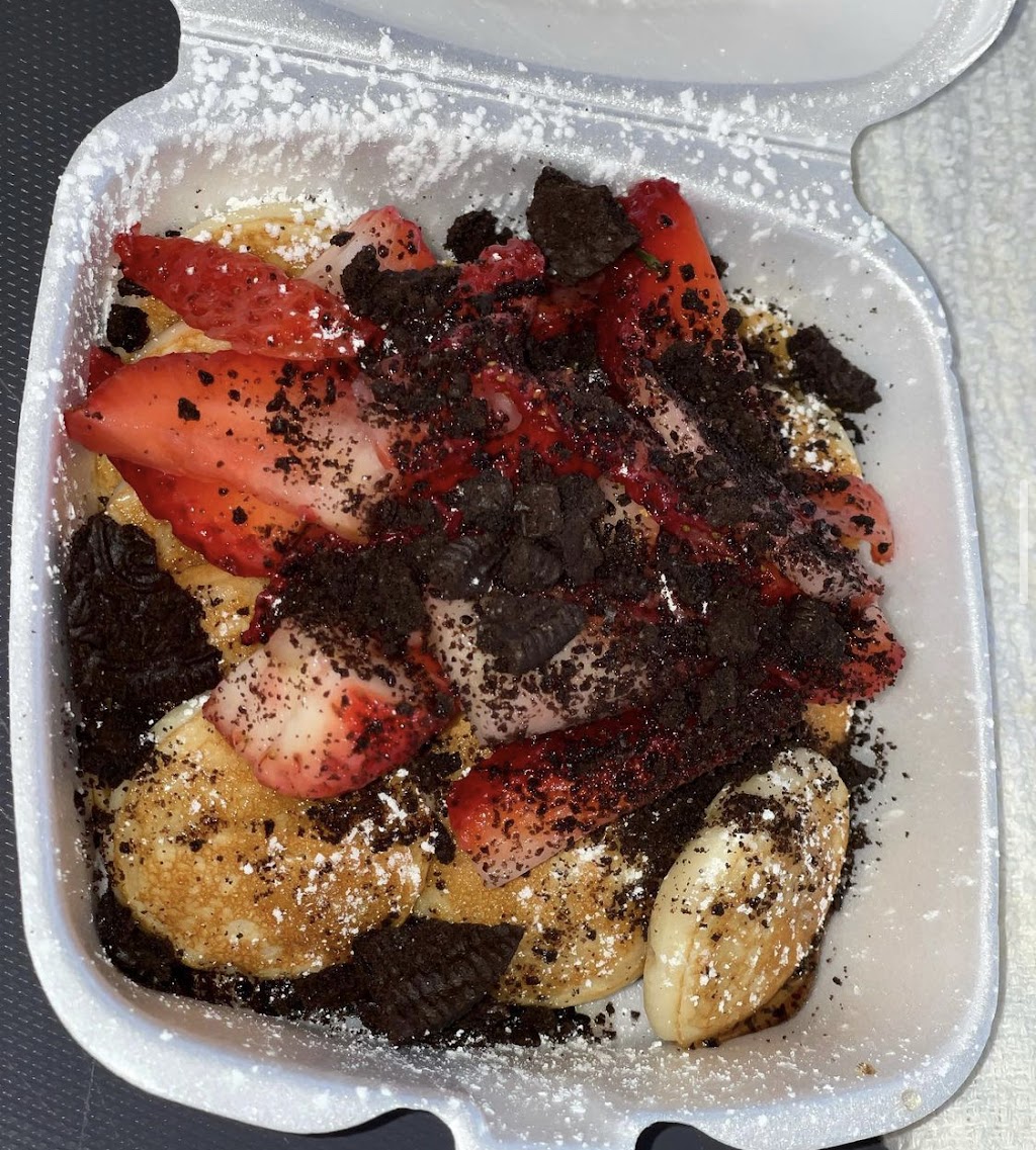 Bellas Mini Pancakes | restaurant | 1105 W Shields Ave, Fresno, CA 93705, USA | 5592599132 OR +1 559-259-9132