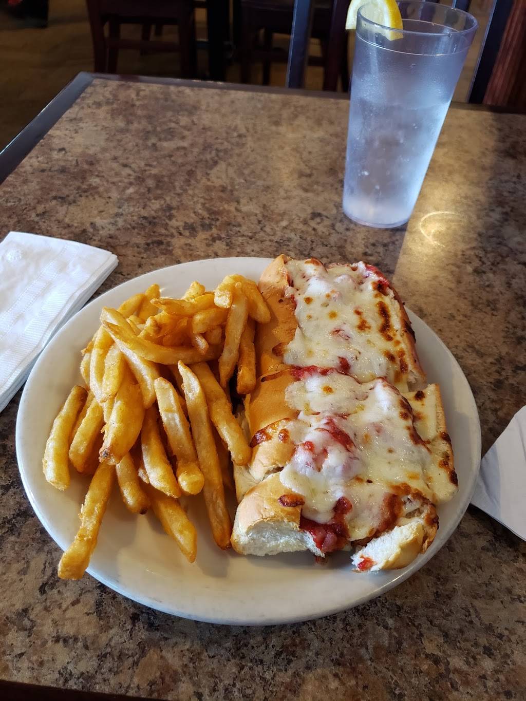 Michelangelos Pizzeria & Ristorante | restaurant | 465 Court St, Binghamton, NY 13904, USA | 6077244045 OR +1 607-724-4045