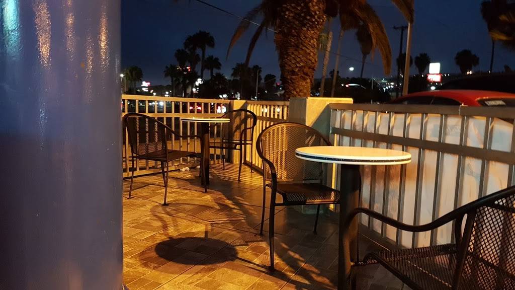 Dairy Queen® Drive Thru Playas | restaurant | Calle Pedregal #1302, Playas, Playas de Tijuana, 22517 Tijuana, B.C., Mexico | 016646099662 OR +52 664 609 9662