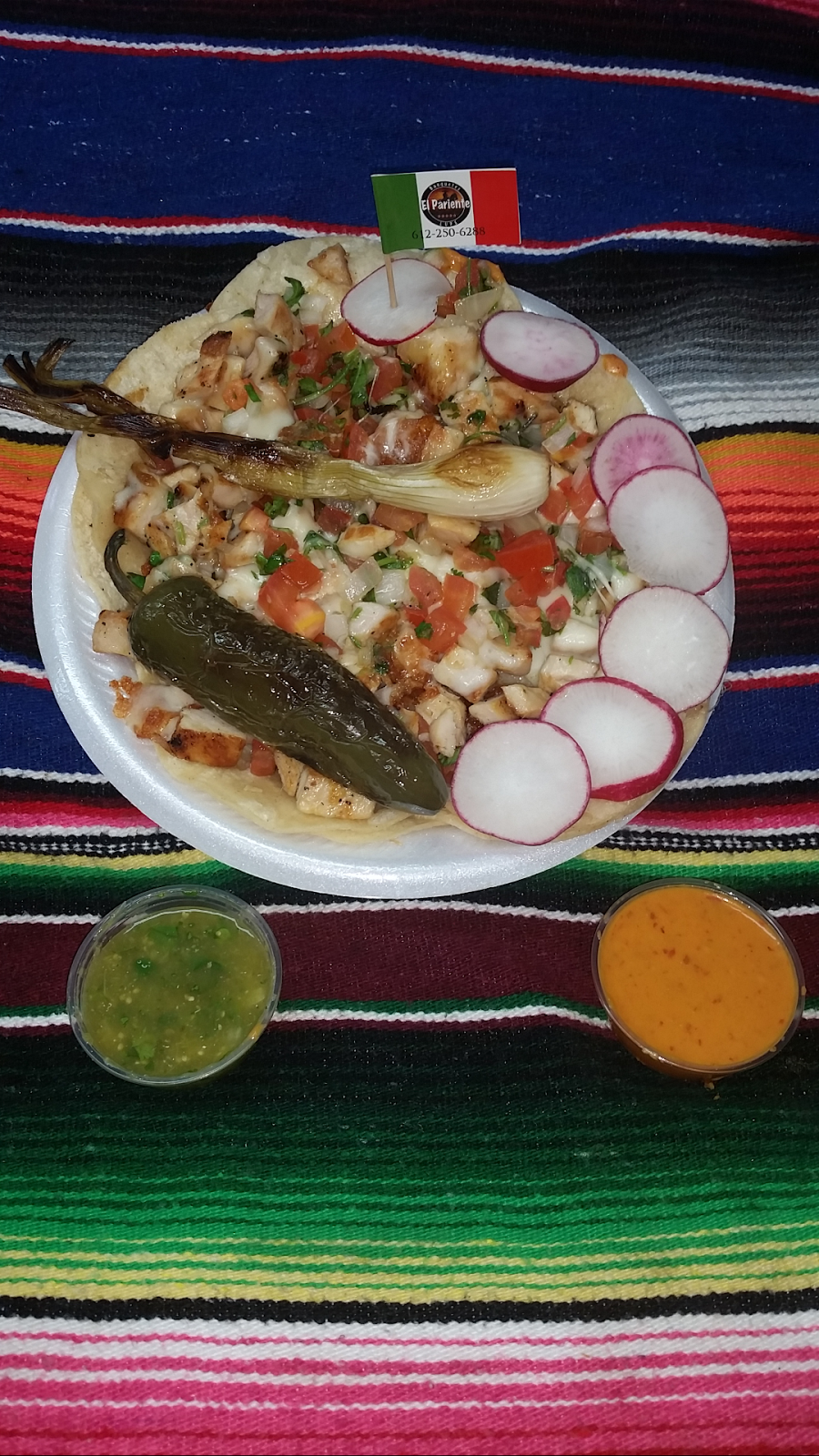 El Pariente Mexican Food Truck | restaurant | 1570 White Bear Ave, St Paul, MN 55106, USA | 6122506288 OR +1 612-250-6288