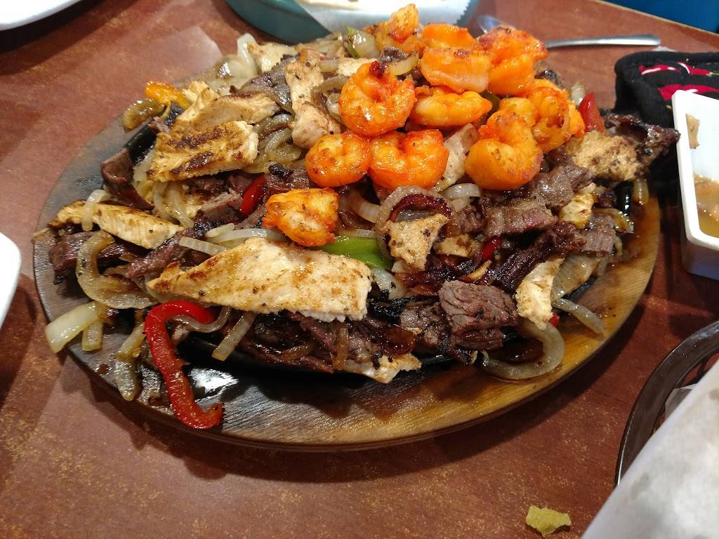 Menos Mexican Grill Stan Schlueter | restaurant | 1100 E Stan Schlueter Loop, Killeen, TX 76542, USA | 2545548220 OR +1 254-554-8220