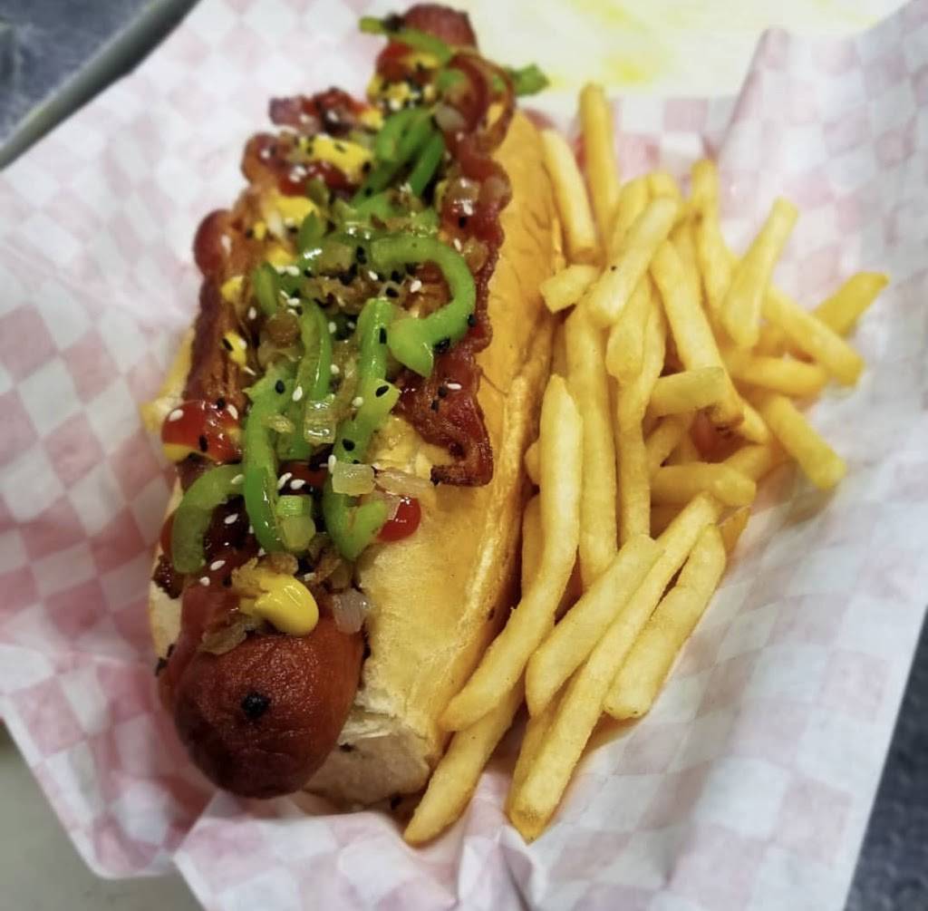 Empire hot dog | restaurant | 1400 Ocean Ave, Santa Monica, CA 90401, USA | 7866124267 OR +1 786-612-4267