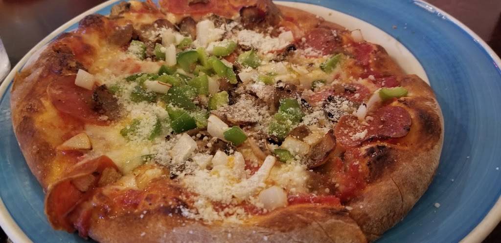 Benitos Brick Oven Pizza Pasta | restaurant | 1598 Hwy 17 S, North Myrtle Beach, SC 29582, USA | 8432721414 OR +1 843-272-1414