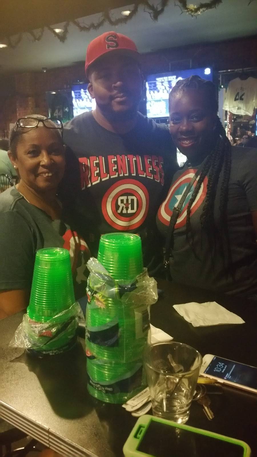 Cornerstone Village Bar & Grille | restaurant | 17315 Mack Ave, Detroit, MI 48224, USA | 3134991172 OR +1 313-499-1172