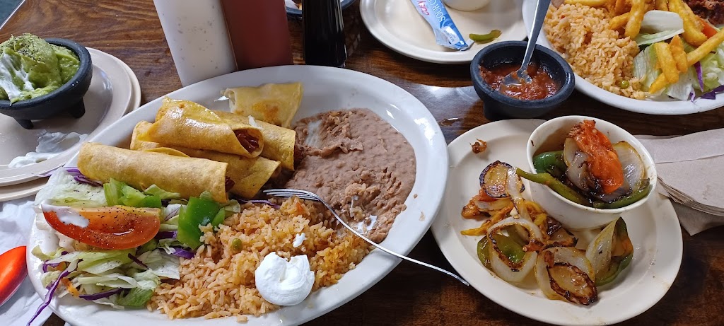 Casa De Marisco | restaurant | 502 W Pike Blvd, Weslaco, TX 78596, USA | 9569681777 OR +1 956-968-1777