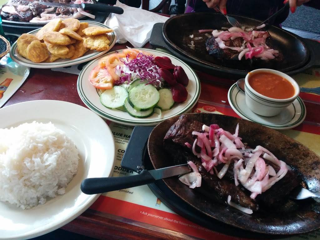 El Conde Nuevo | restaurant | 3734, 4139 Broadway, New York, NY 10033, USA | 2127813231 OR +1 212-781-3231