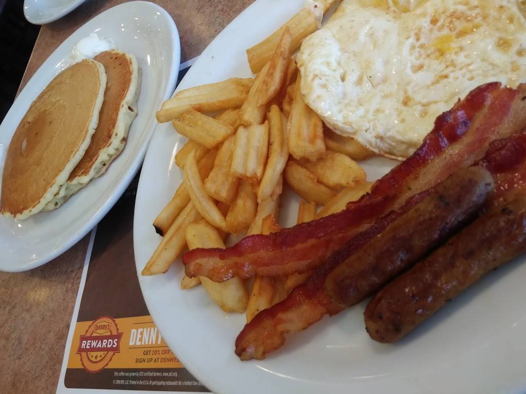 Dennys | restaurant | 894 Cypress Gardens Blvd, Winter Haven, FL 33880, USA | 8632948183 OR +1 863-294-8183