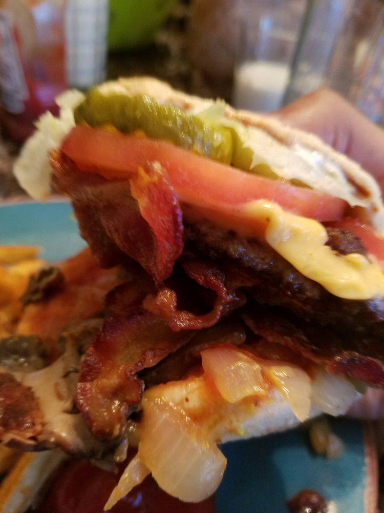 Five Guys | meal takeaway | 2401 E Lincoln Hwy, New Lenox, IL 60451, USA | 8154630315 OR +1 815-463-0315