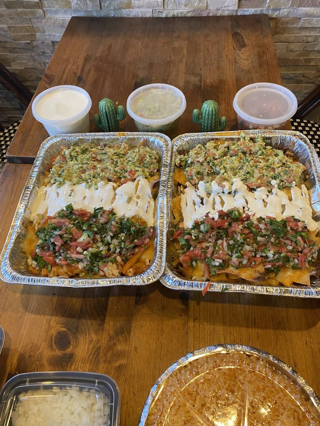 Mercado Ariana deli | restaurant | 30 Giffords Ln, Staten Island, NY 10308, USA | 7182270700 OR +1 718-227-0700