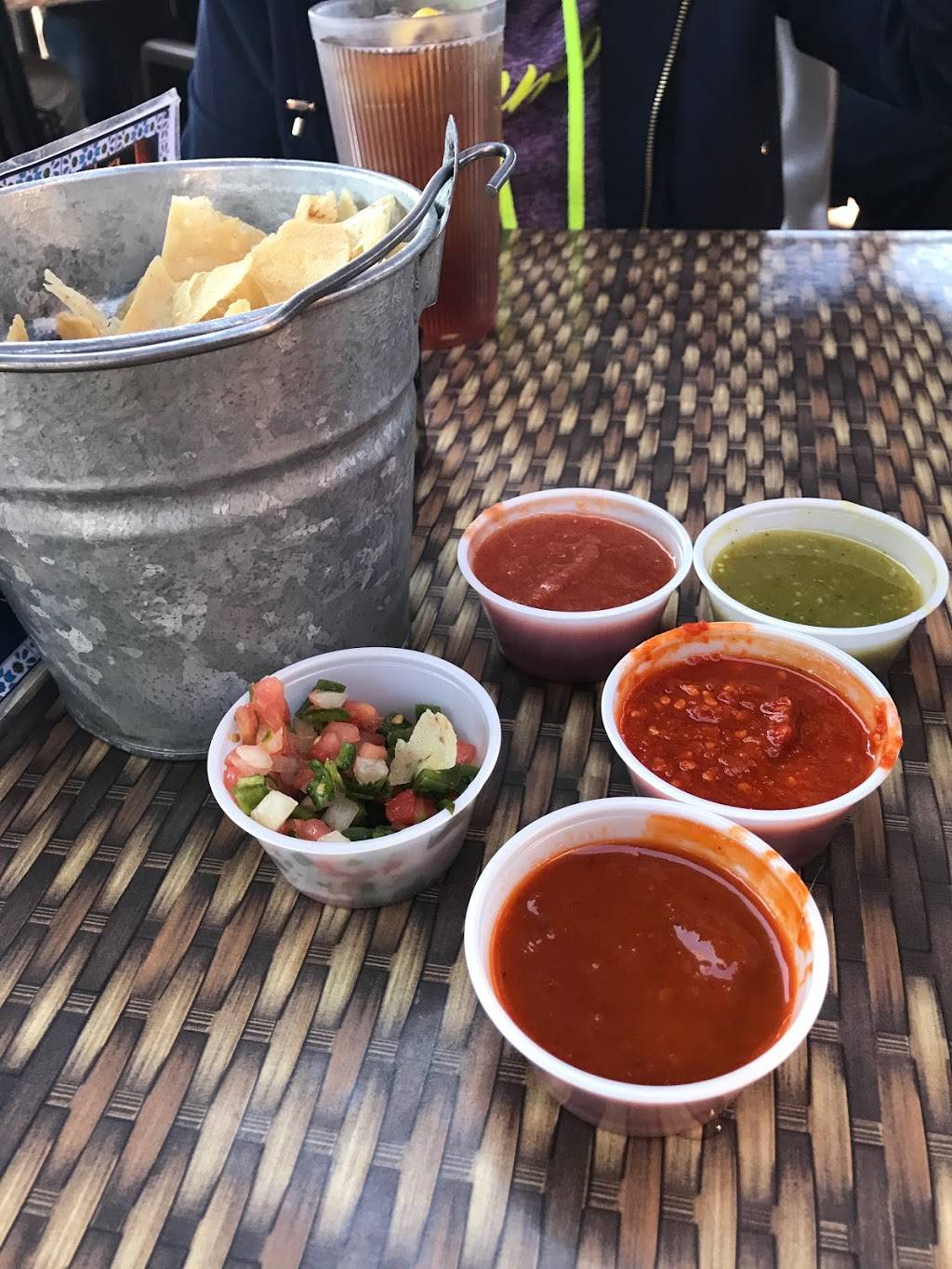 Andeles Dog House | restaurant | 1983 Calle Del Norte, Mesilla, NM 88046, USA | 5755261271 OR +1 575-526-1271