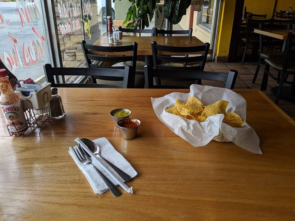 El Chihuahuitas Tacos Al Pastor | restaurant | 6200 Montana Ave, El Paso, TX 79925, USA | 9157720006 OR +1 915-772-0006