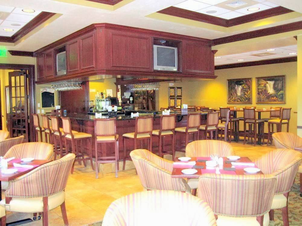 The Villages at Country Creek Creekside Restaurant | restaurant | 21180 Country Creek Dr, Estero, FL 33928, USA | 2399474488 OR +1 239-947-4488