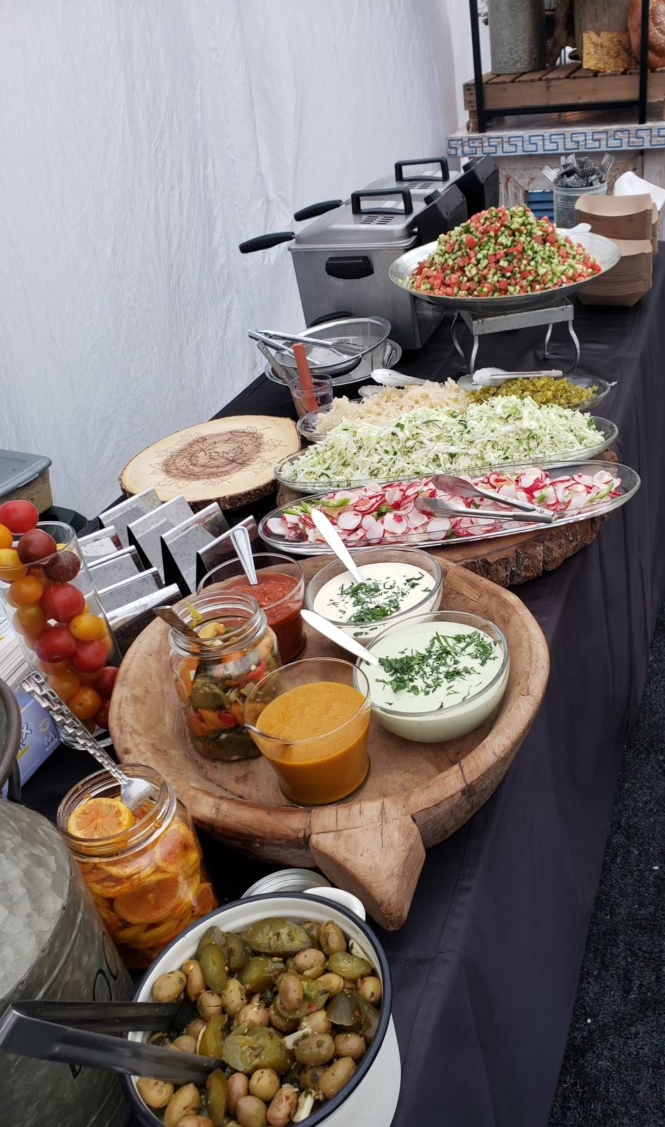 Falafeland Anat food truck | restaurant | 19858 Ventura Blvd, Woodland Hills, CA 91364, USA | 8185223681 OR +1 818-522-3681