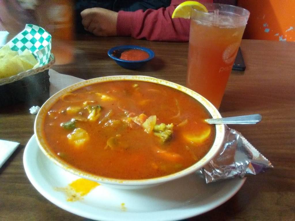 El Milagro | restaurant | 420 Pennsylvania Ave, Holton, KS 66436, USA | 7853627075 OR +1 785-362-7075