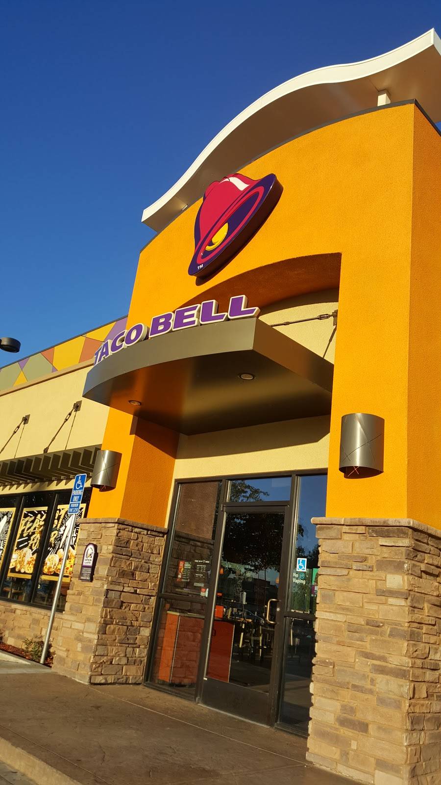 Taco Bell | meal takeaway | 5115 West Ln, Stockton, CA 95210, USA | 2094787336 OR +1 209-478-7336