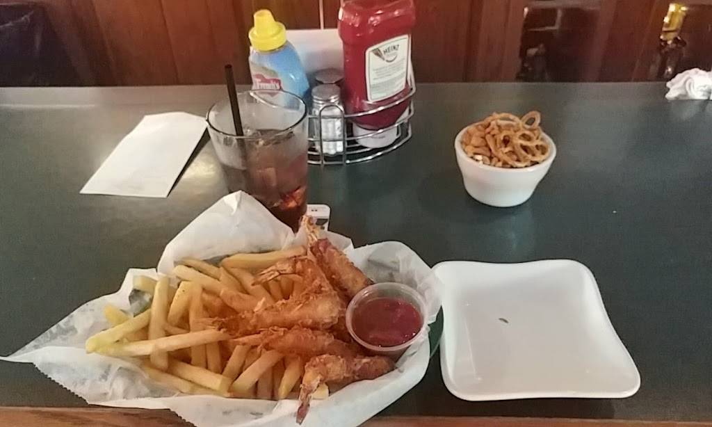 Highland Howies Pub & Grill | restaurant | 3605 Humboldt Rd, Green Bay, WI 54311, USA | 9204692999 OR +1 920-469-2999