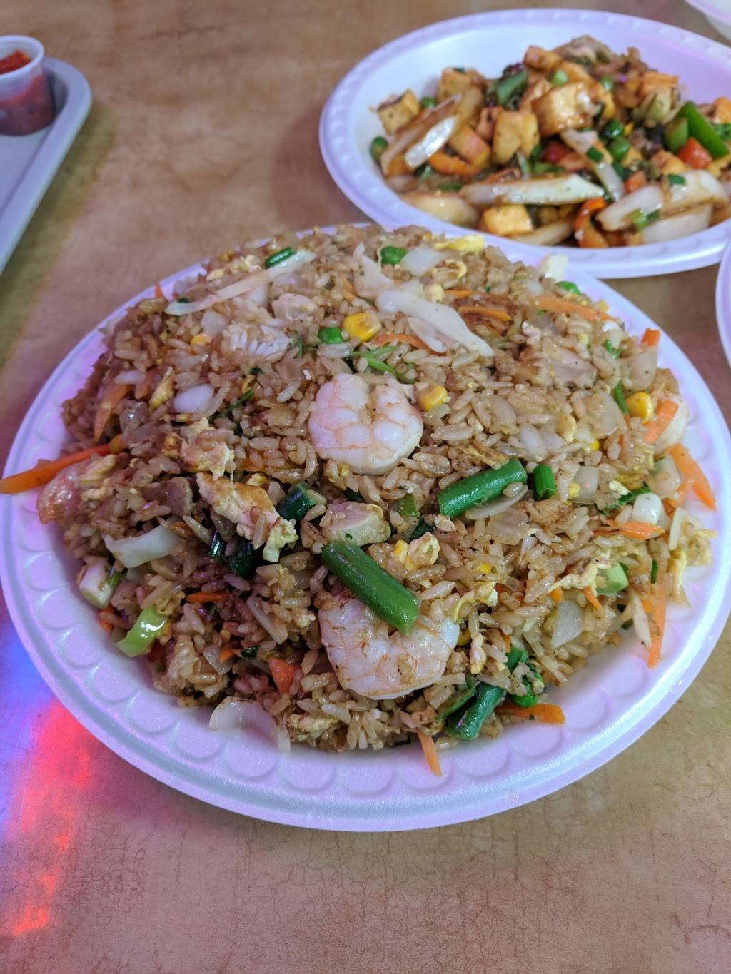 Calcutta Wok | restaurant | 1585 Oak Tree Road, Iselin, NJ 08830, USA | 7323794655 OR +1 732-379-4655