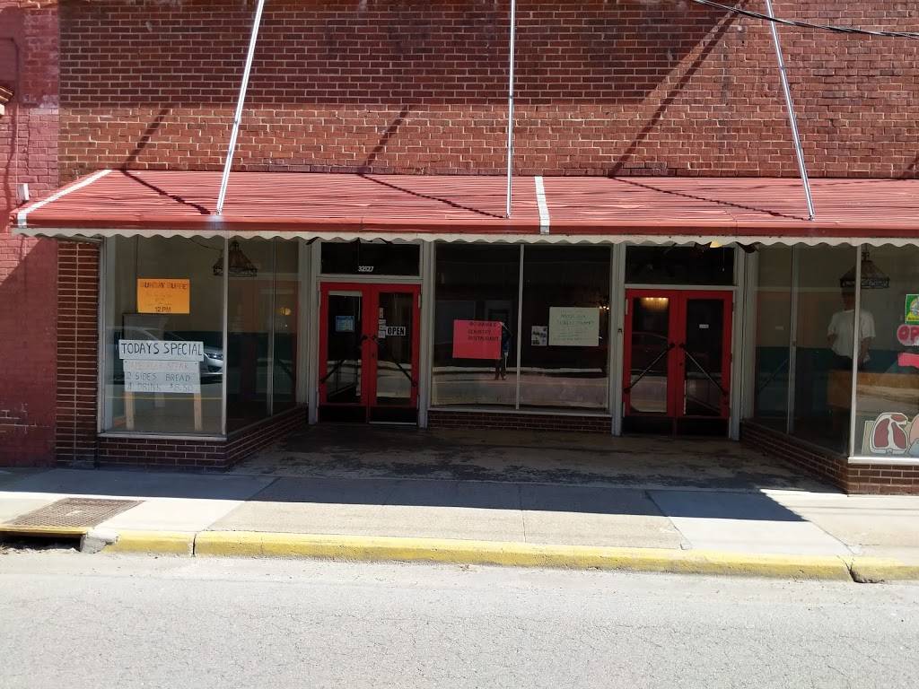 Big Mamas Country Restaurant | restaurant | 32127 S Main St, Boykins, VA 23827, USA | 7577438180 OR +1 757-743-8180