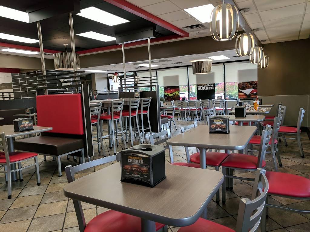 Hardees | restaurant | 2451 Reidville Rd, Spartanburg, SC 29301, USA | 8645747758 OR +1 864-574-7758